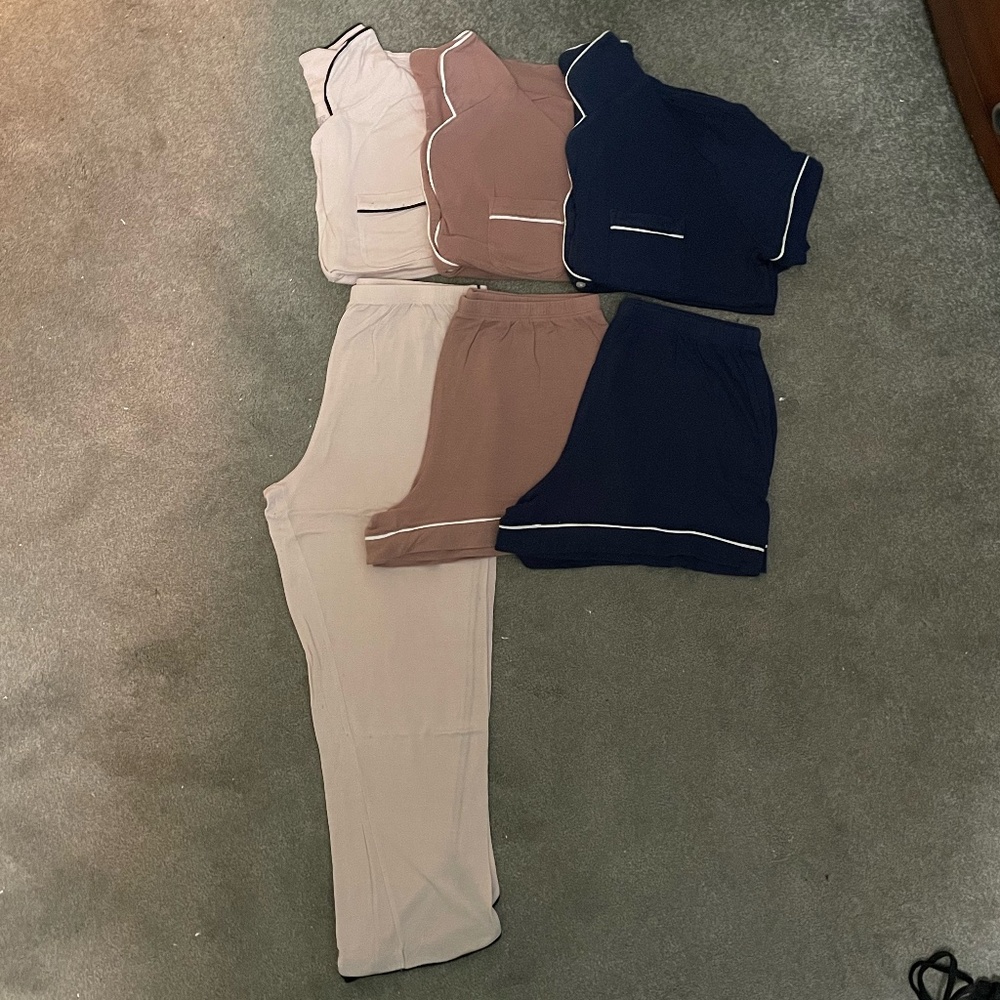 3 pairs of Women's Stars Above Pajamas